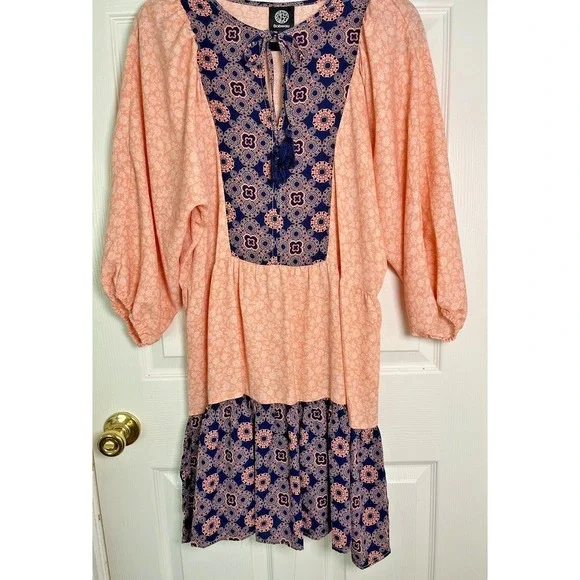 Bobeau Peasant Dress Sz M Coral/Navy Colorblock Boho Tassels - Picture 1 of 11